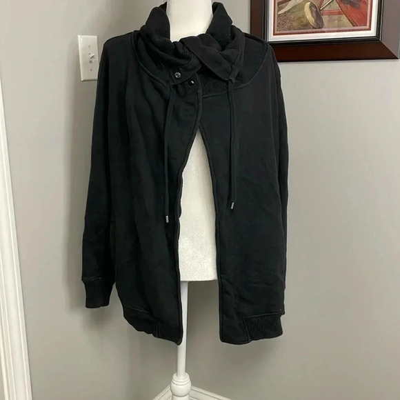 Athleta Jackets & Blazers - Athleta Cape Jacket Coat Lightweight Sweatshirt Material Size Small